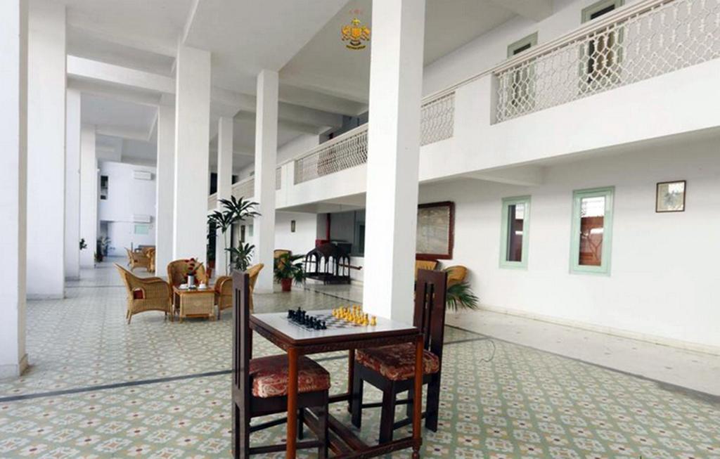 Hari Mahal Palace By Pachar Group Джайпур Екстериор снимка