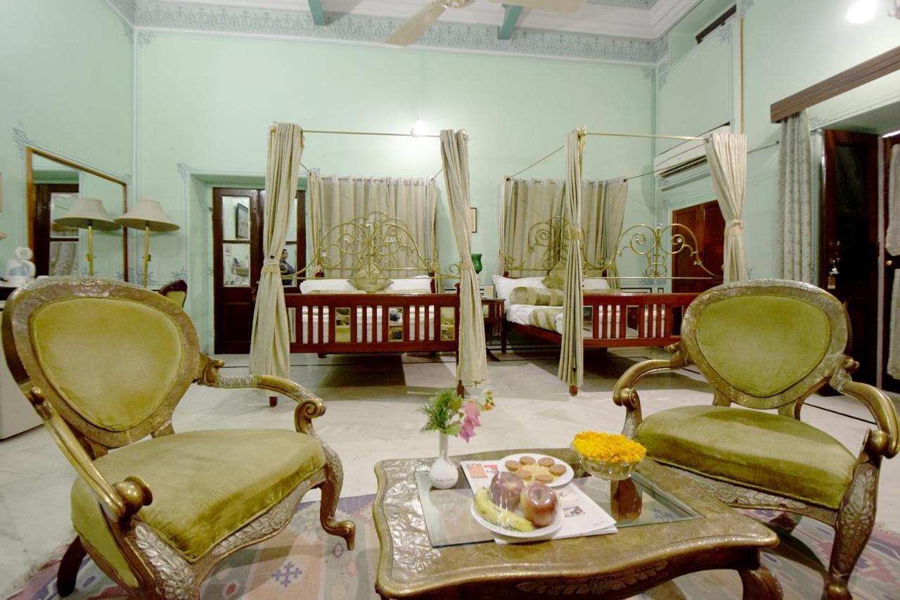 Hari Mahal Palace By Pachar Group Джайпур Екстериор снимка