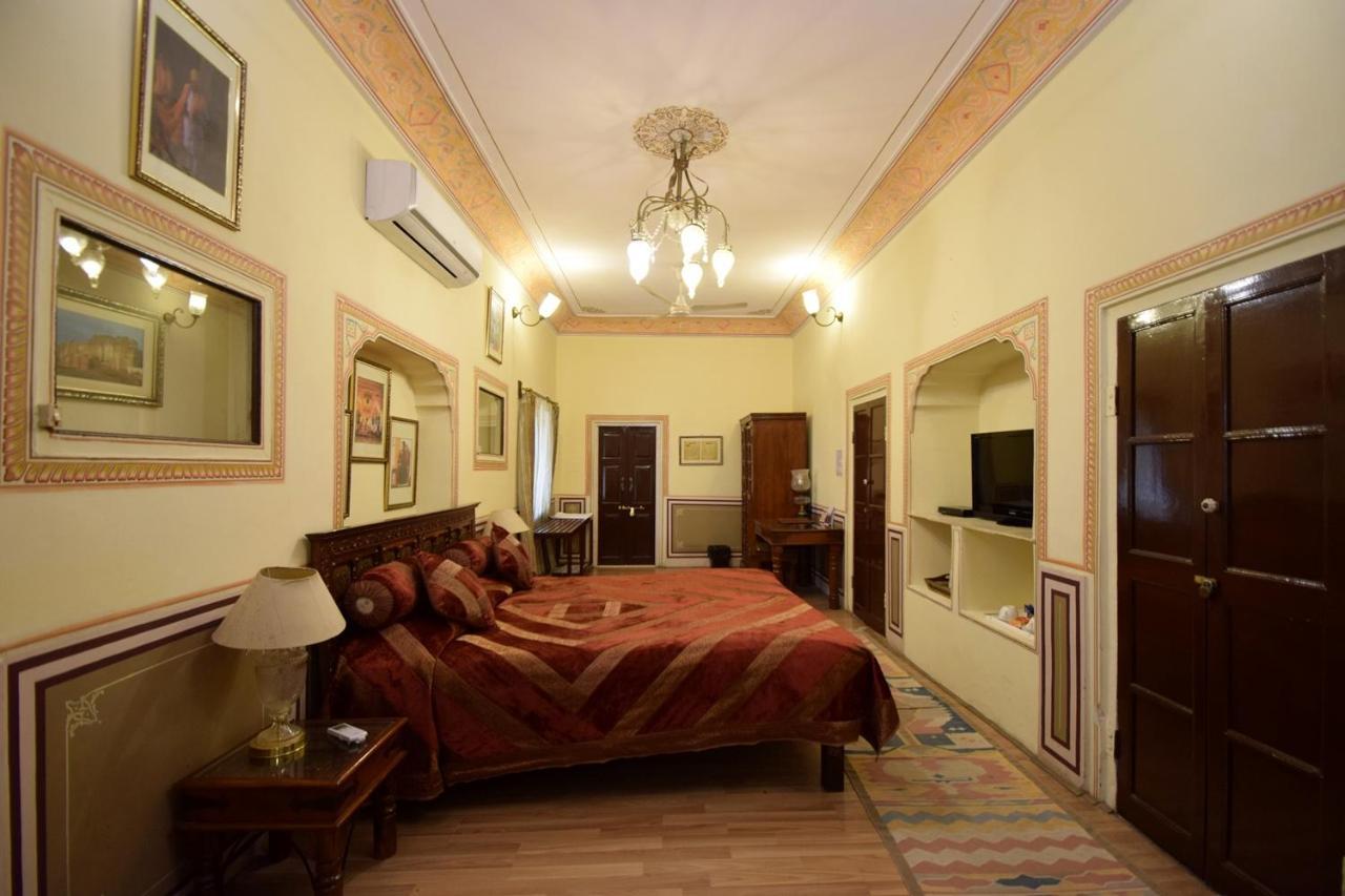 Hari Mahal Palace By Pachar Group Джайпур Екстериор снимка